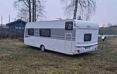 Husvagn LMC VIVO 522 K stulen på Dalslands camping och kanotcentral i Bengtsfors